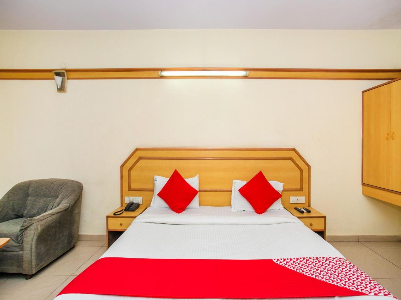 Oyo 649 Hotel Ajantha Trinity Inn Bangalore Dış mekan fotoğraf