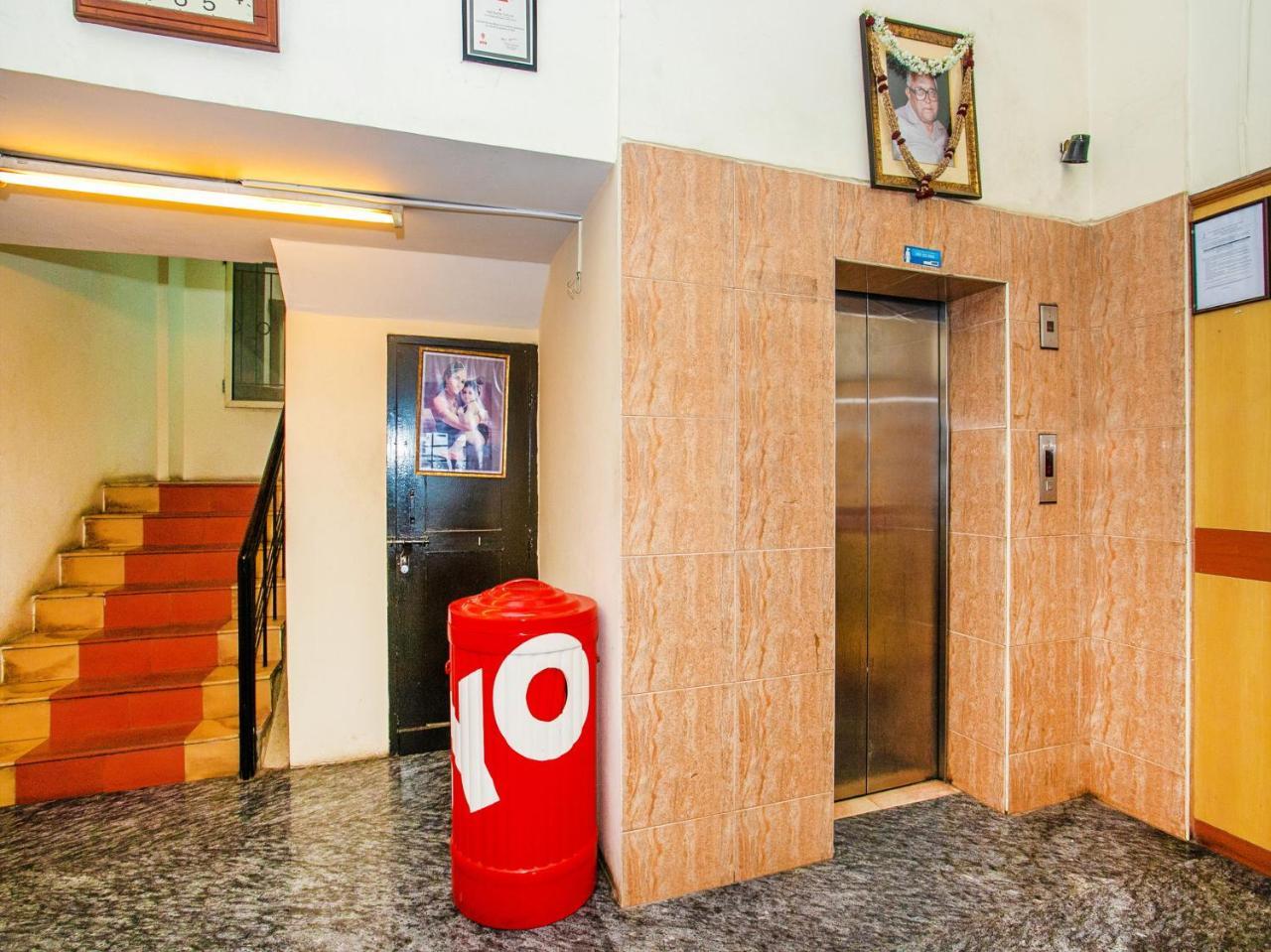 Oyo 649 Hotel Ajantha Trinity Inn Bangalore Dış mekan fotoğraf