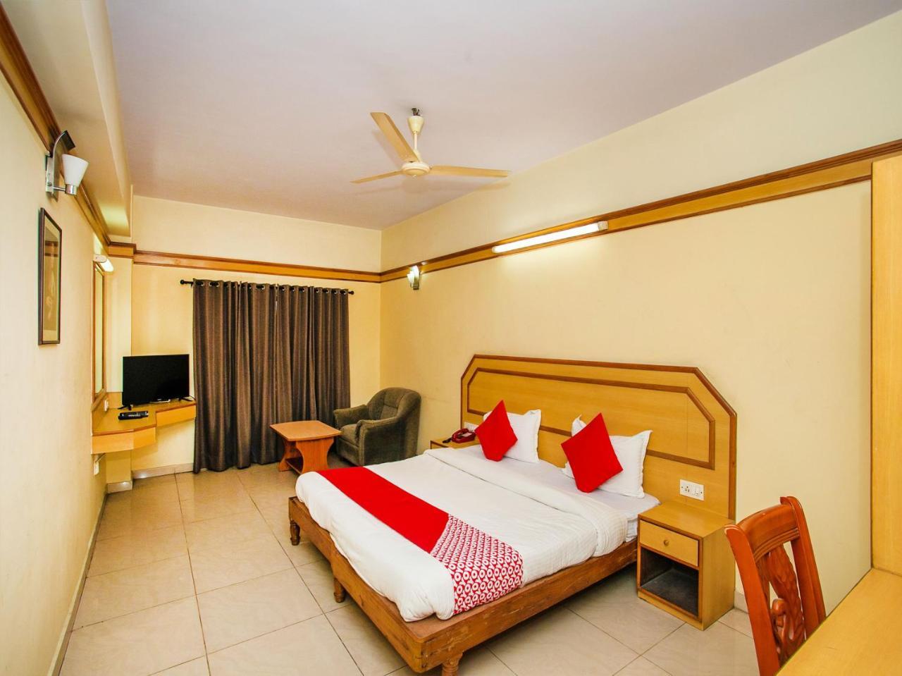 Oyo 649 Hotel Ajantha Trinity Inn Bangalore Dış mekan fotoğraf