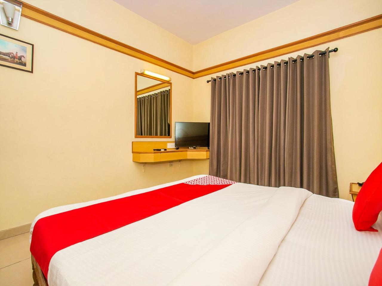 Oyo 649 Hotel Ajantha Trinity Inn Bangalore Dış mekan fotoğraf